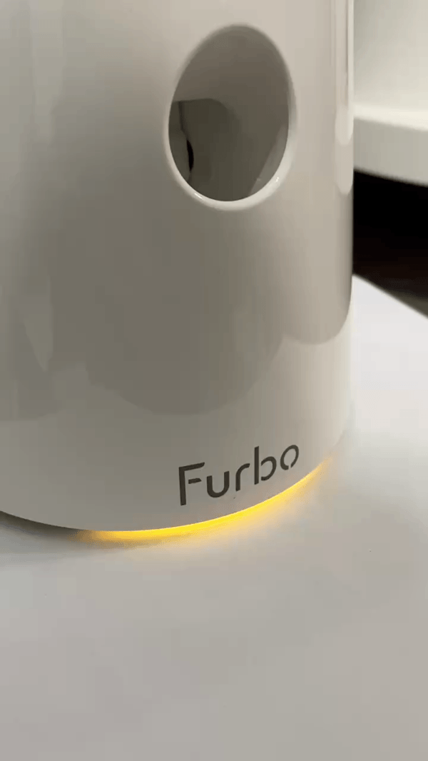 Furbo 黄色点滅